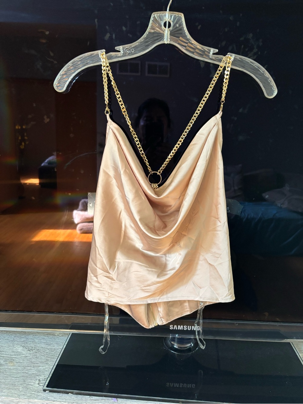 AKIRA Champagne Satin Top with Gold Chain Detail - Picture 4 of 8